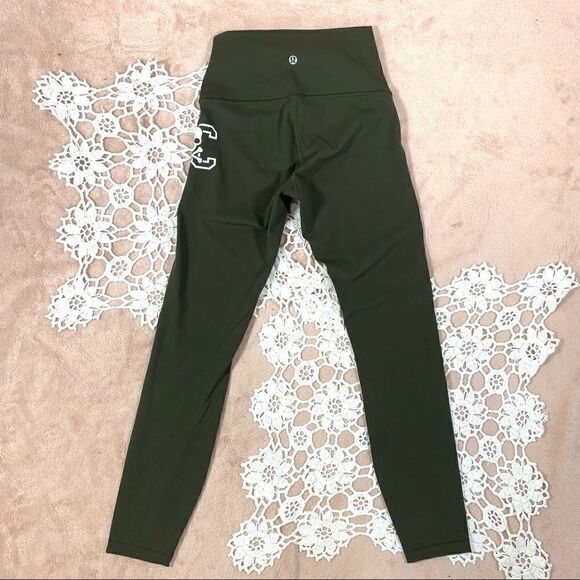 NWOT Lululemon SoulCycle Skull Crop Pant Leggings Green 4 - Picture 6 of 8